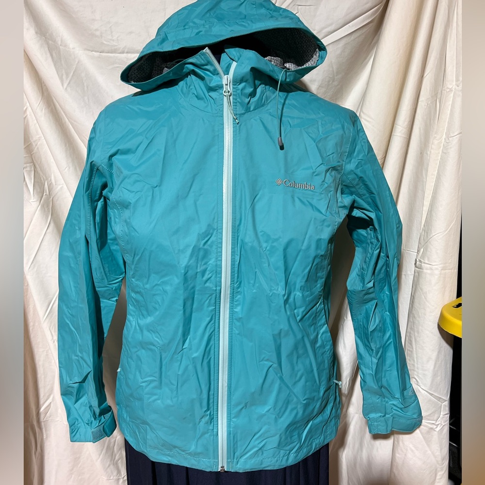 Columbia wind breaker water repellent jacket